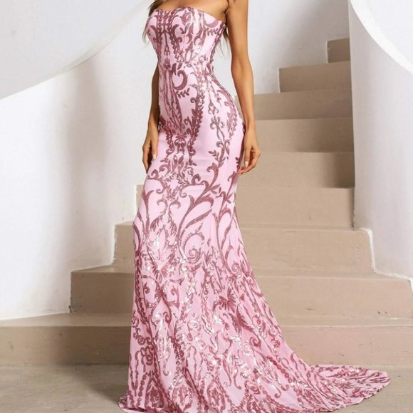 Formal Sequin detail Maxi Dress with train Pink - Picture 12 of 15